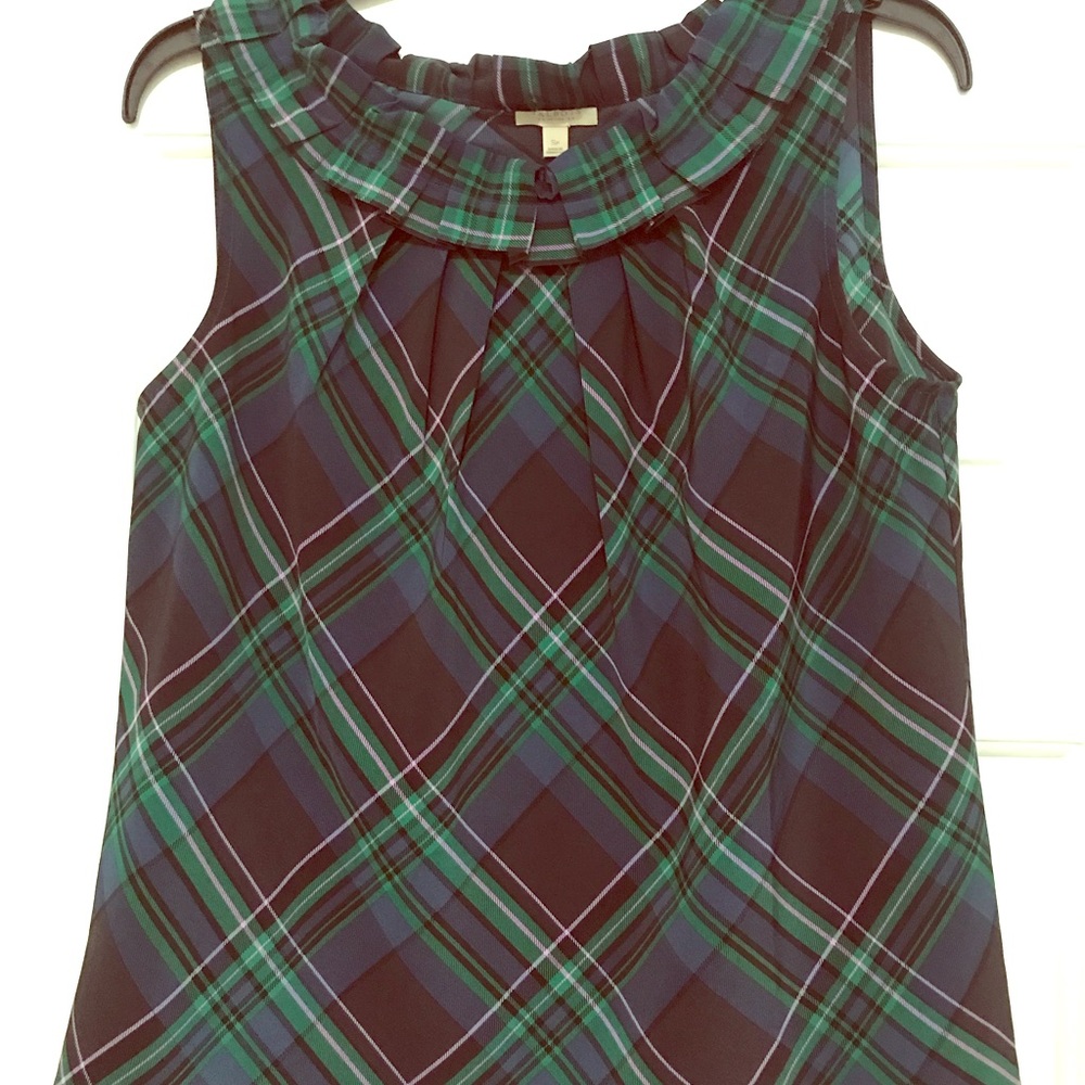 Talbots Petite small ruffle sleeveless blouse